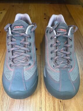 Teva Women's Gray Sneakers with Pink Accents